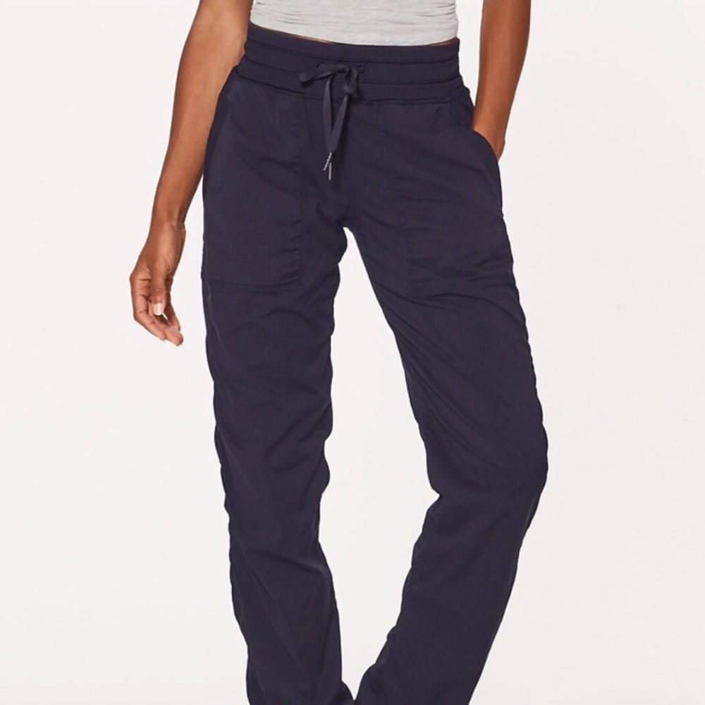 Lululemon size 2 dance lined studio pants black